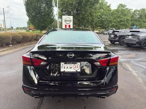 New 2025 Nissan Altima 2.5 SR image 6