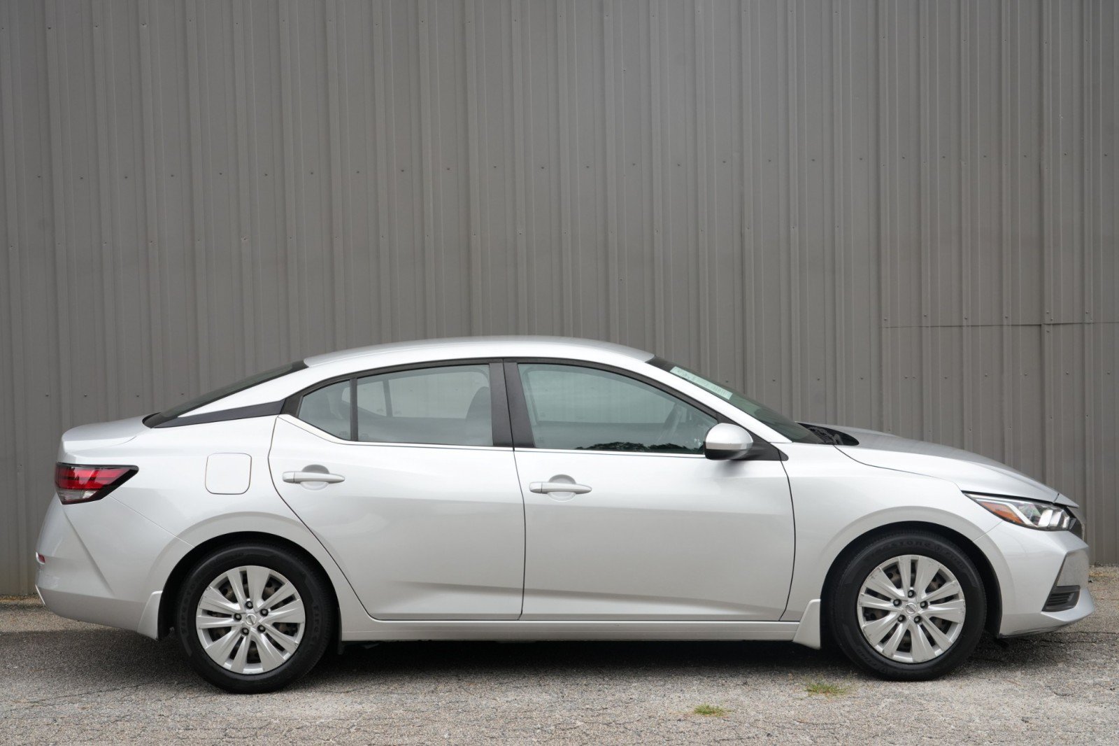 Used 2020 Nissan Sentra S FWD image 44