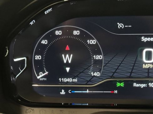 Used 2024 GMC Yukon Denali image 96