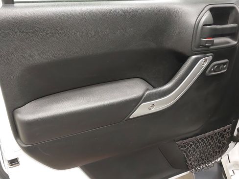 Used 2017 Jeep Wrangler Unlimited Sahara w/ Dual Top Group image 24