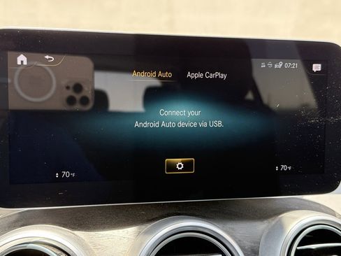 Used 2020 Mercedes-Benz GLC 300 4MATIC image 12