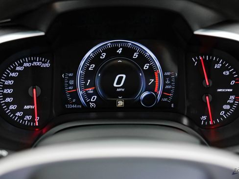 Used 2019 Chevrolet Corvette Z06 RWD image 93