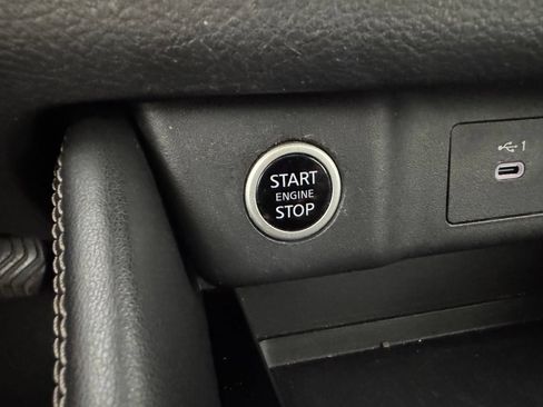 Used 2023 Nissan Rogue SL w/ SL Premium Package AWD/4WD image 24
