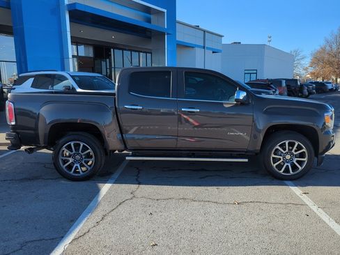Used 2020 GMC Canyon Denali image 9