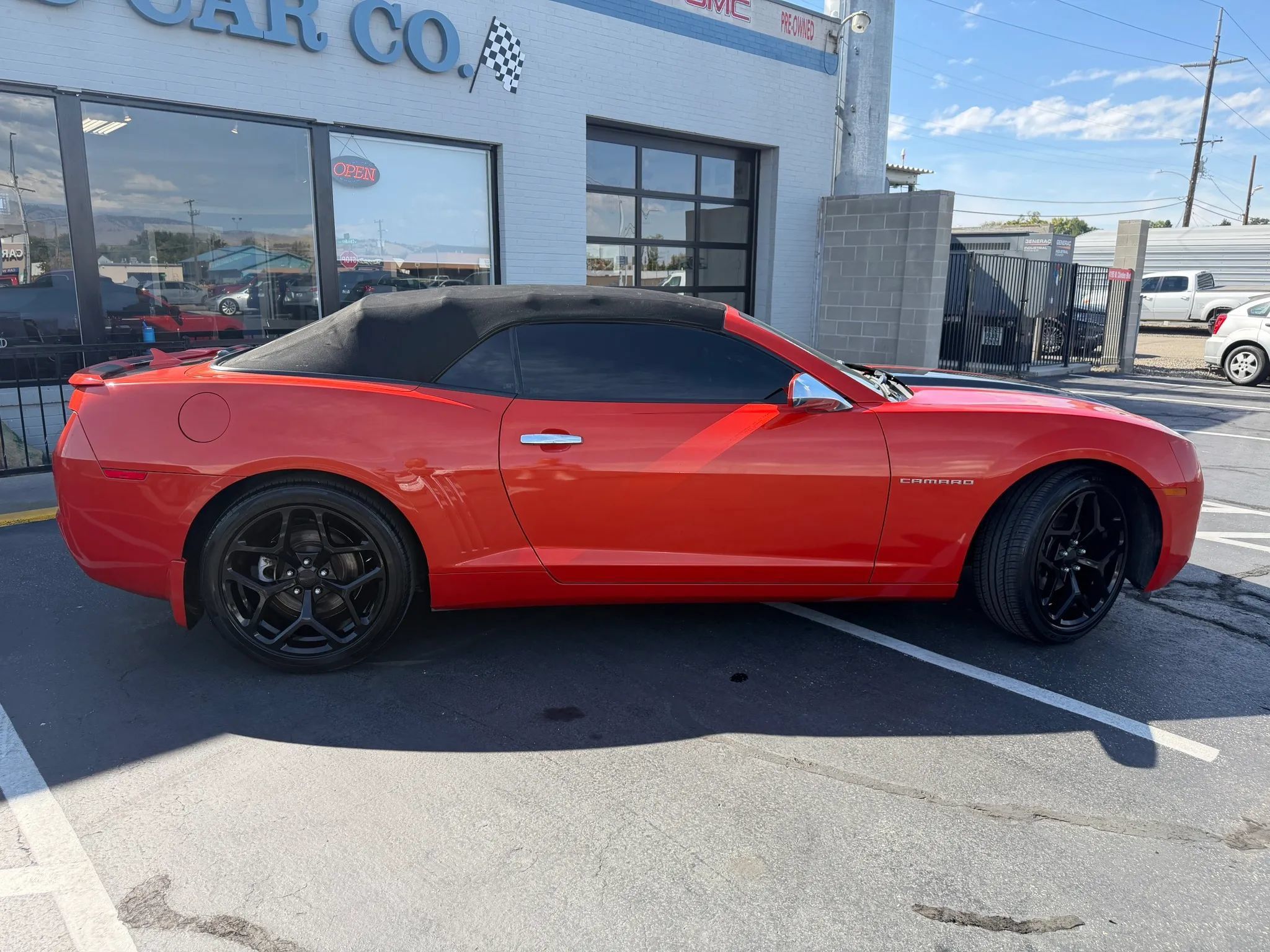 Used 2011 Chevrolet Camaro LT w/ RS Package RWD image 9
