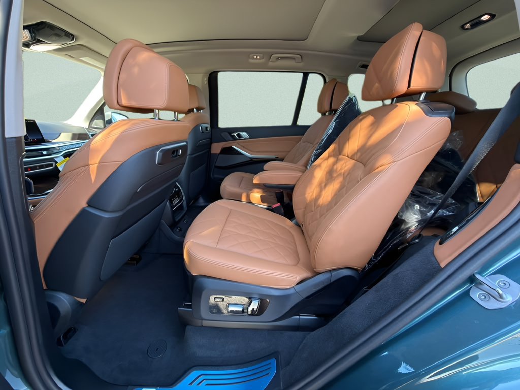 New 2027 BMW X7 xDrive40i AWD/4WD image 20