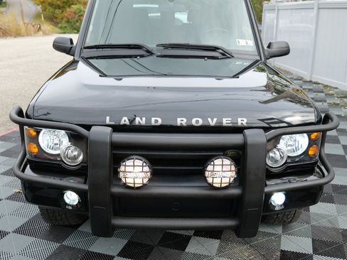 Used 2004 Land Rover Discovery SE image 12