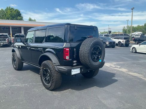 New 2026 Ford Bronco Big Bend w/ Black Diamond Package AWD/4WD image 7