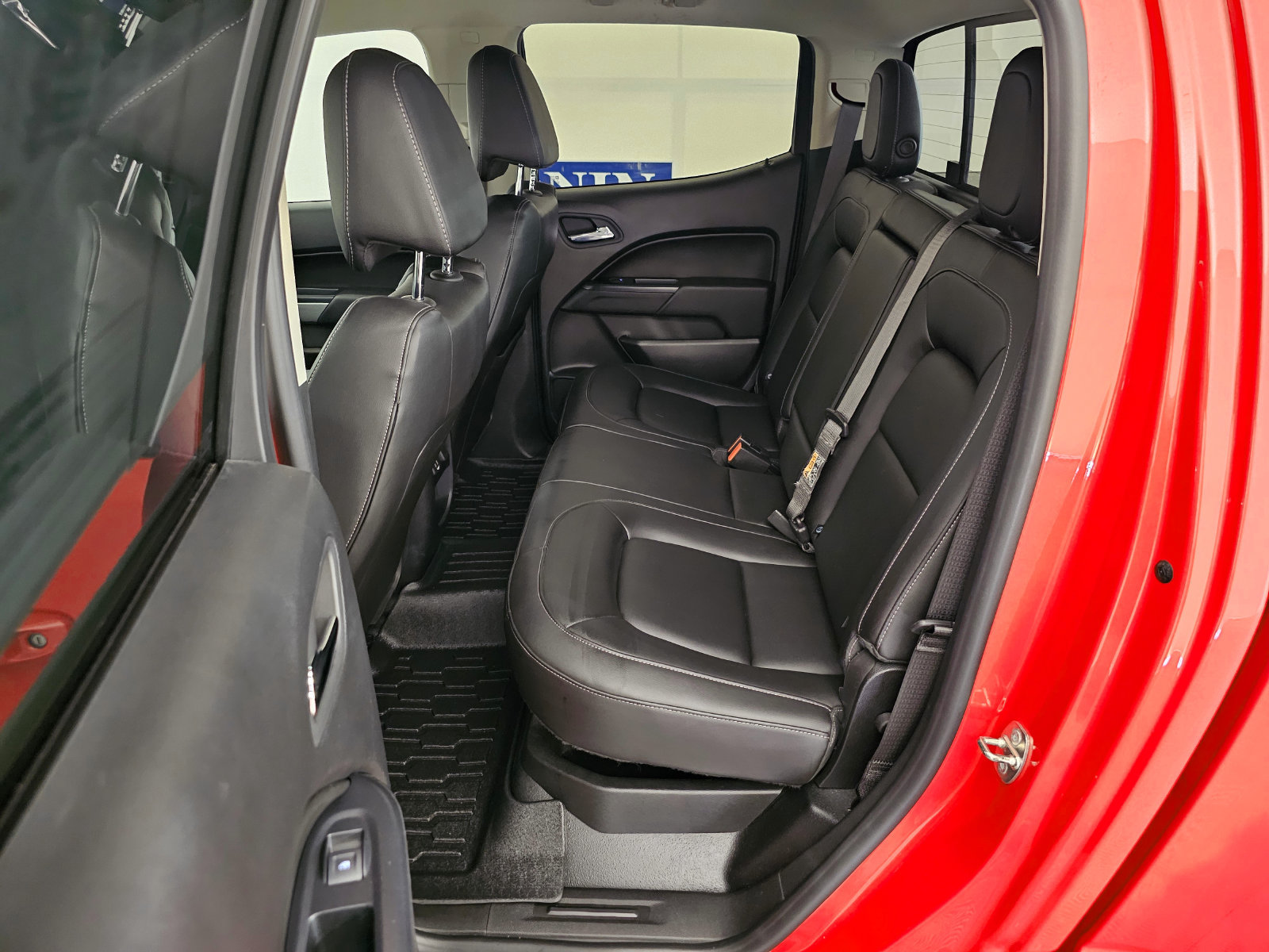 Used 2020 Chevrolet Colorado ZR2 AWD/4WD image 23