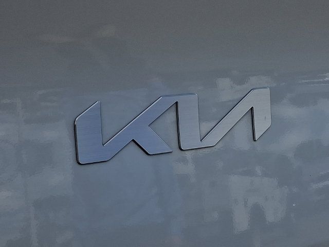 Used 2024 Kia EV6 Wind w/ Wind Technology Package AWD/4WD image 32