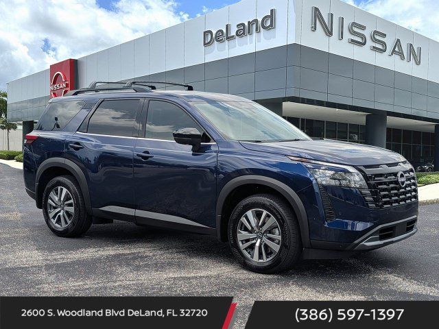 New 2026 Nissan Pathfinder SL AWD/4WD image 1