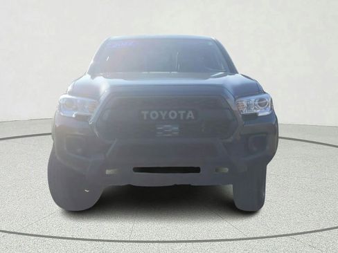 Used 2022 Toyota Tacoma SR w/ SX Package image 9
