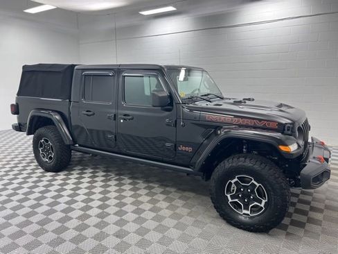 Used 2022 Jeep Gladiator Mojave w/ Cold Weather Group image 4