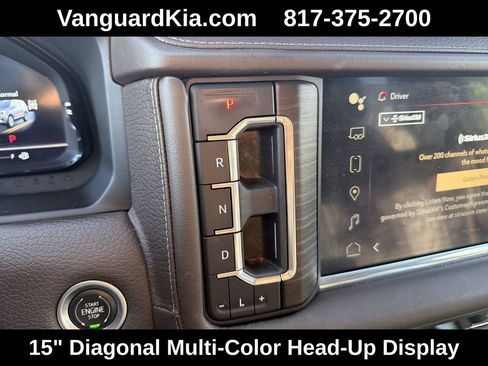 Used 2022 GMC Yukon XL Denali w/ Denali Premium Package AWD/4WD image 25