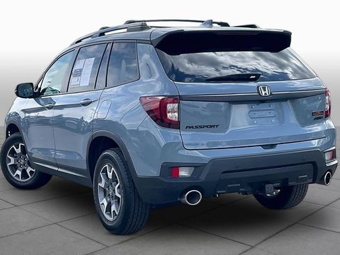 Used 2022 Honda Passport TrailSport image 11