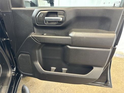 Certified 2022 Chevrolet Silverado 2500 Custom w/ Custom Value Package image 24