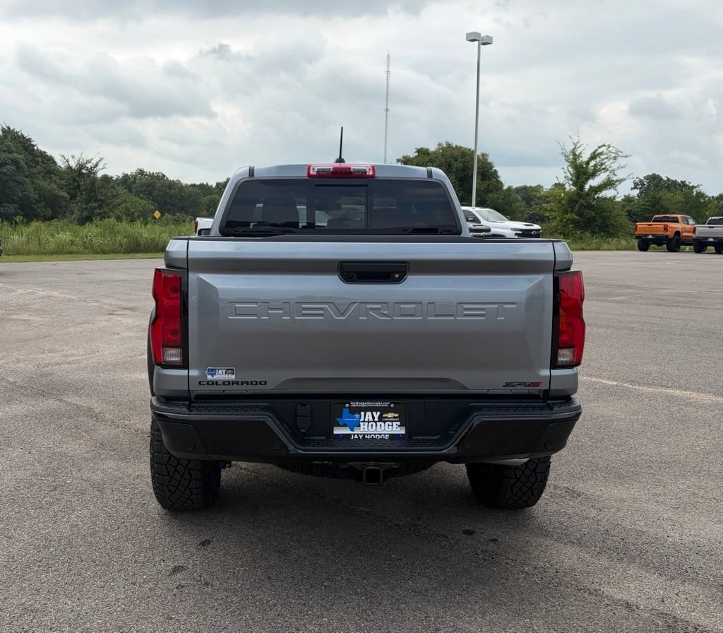 New 2026 Chevrolet Colorado ZR2 w/ Technology Package AWD/4WD image 4