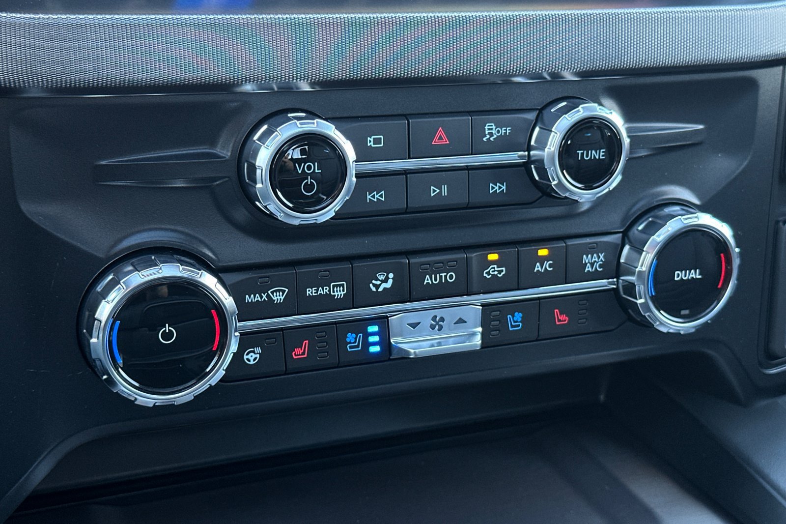 New 2026 Ford F250 Platinum AWD/4WD image 19