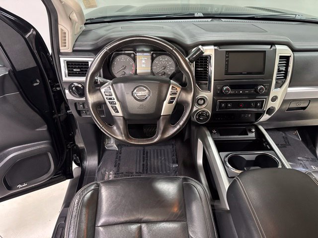 Used 2019 Nissan Titan PRO-4X AWD/4WD image 17