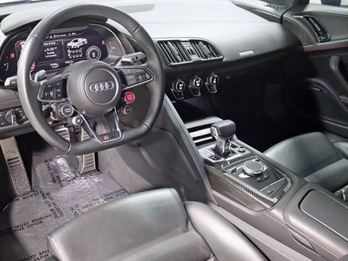 Used 2020 Audi R8 V10 performance image 22