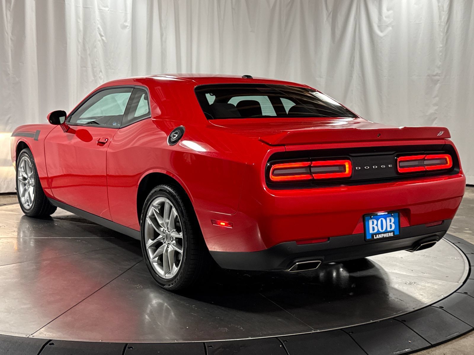 Used 2022 Dodge Challenger GT AWD/4WD image 11