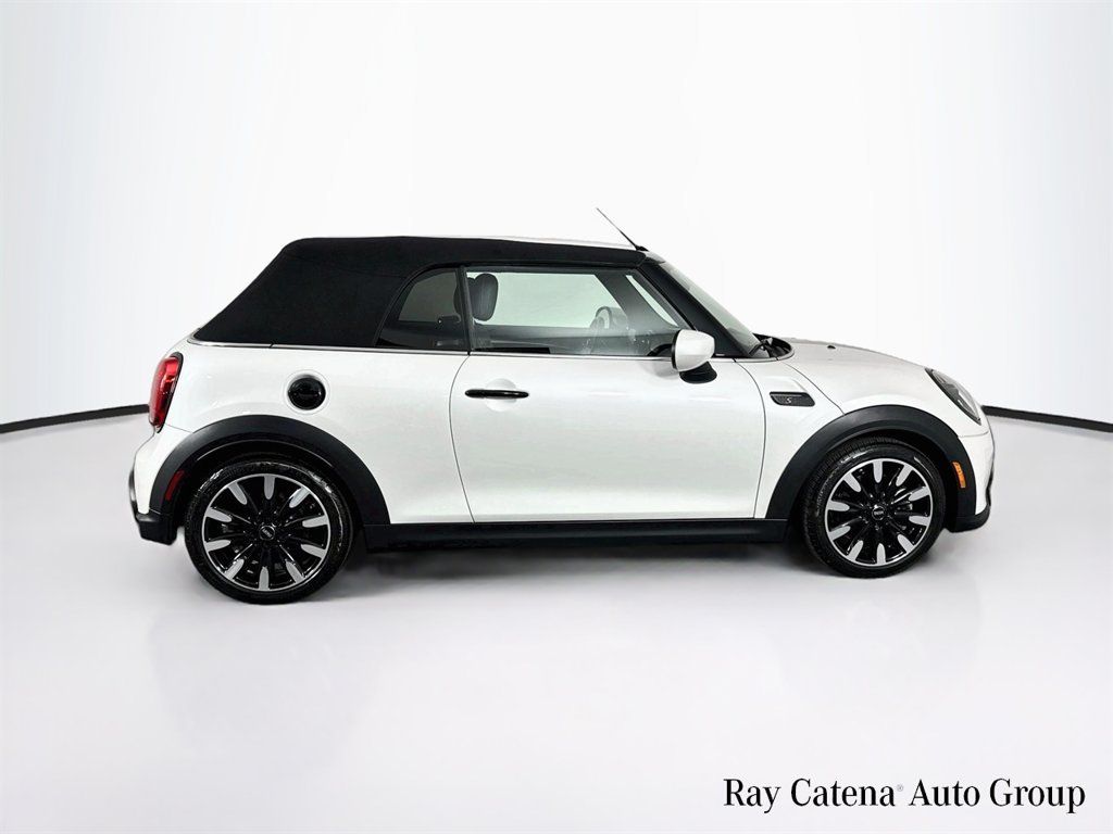 Used 2024 MINI Cooper S FWD image 8