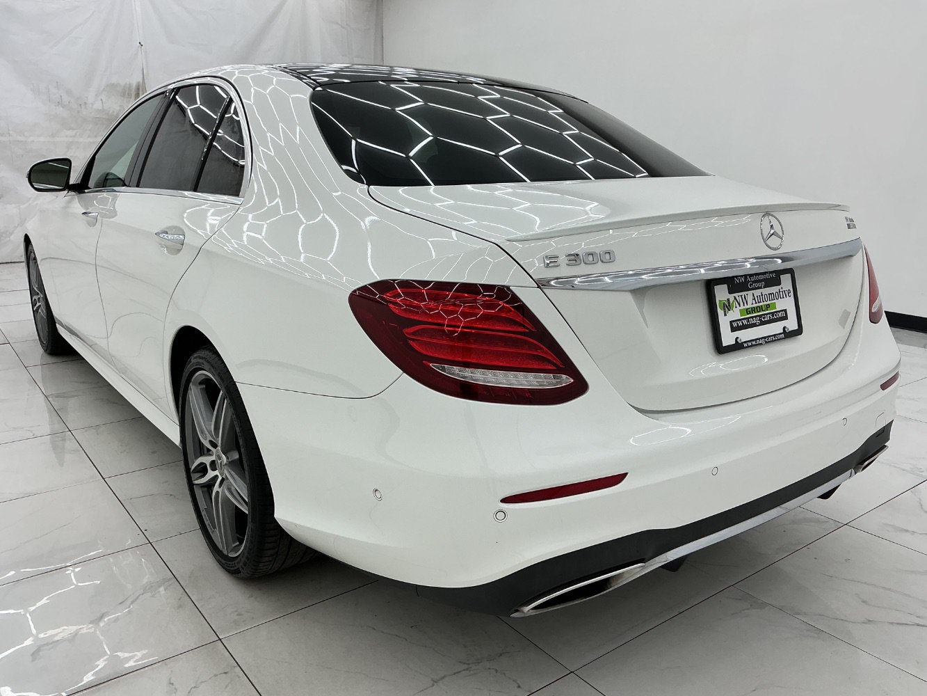 Used 2019 Mercedes-Benz E 300 w/ Premium 1 Package image 8