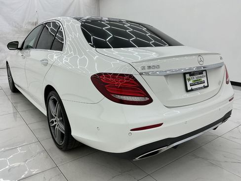 Used 2019 Mercedes-Benz E 300 w/ Premium 1 Package image 8