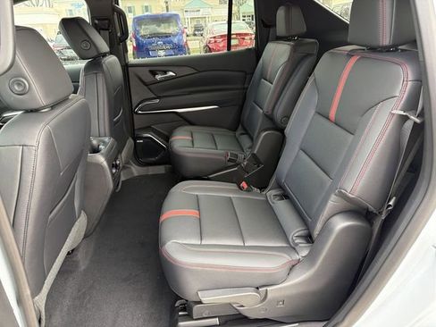 New 2026 Chevrolet Traverse RS image 23