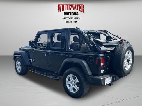 Used 2019 Jeep Wrangler Unlimited Sport S AWD/4WD image 3