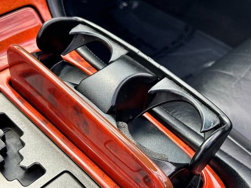 Used 2002 Lexus SC 430 Convertible RWD image 15