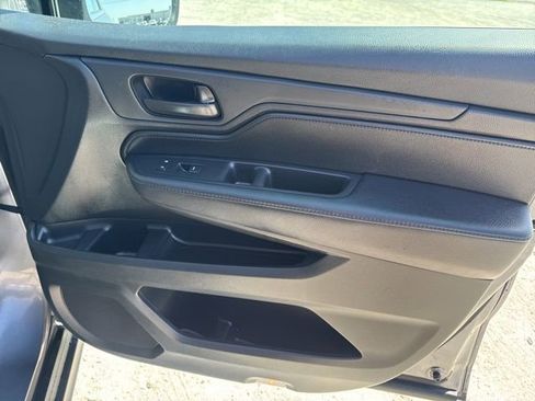 Used 2025 Honda Odyssey EX-L image 23