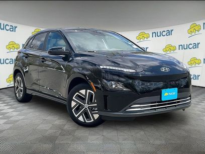 Used 2023 Hyundai Kona SE w/ Cargo Package