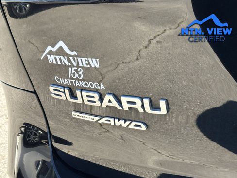 Used 2024 Subaru Ascent Premium w/ Convenience Package image 14