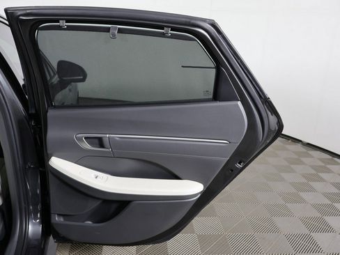 Used 2025 Hyundai Sonata Limited image 29