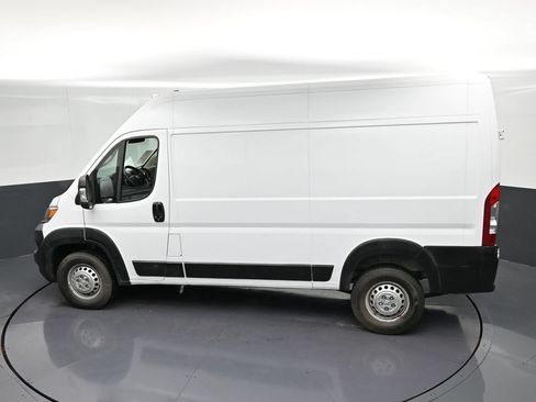Used 2025 RAM ProMaster 1500 FWD image 22