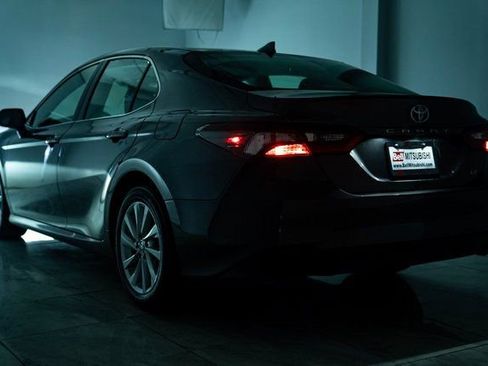 Used 2023 Toyota Camry LE image 12