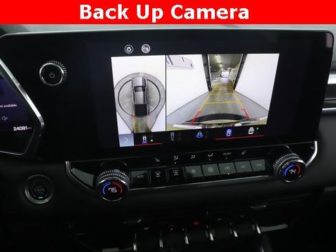 Used 2024 GMC Canyon Elevation w/ Convenience Package image 24