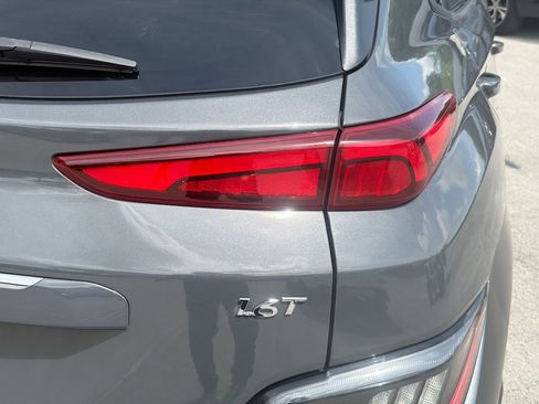 Used 2023 Hyundai Kona Limited w/ Cargo Package FWD image 25