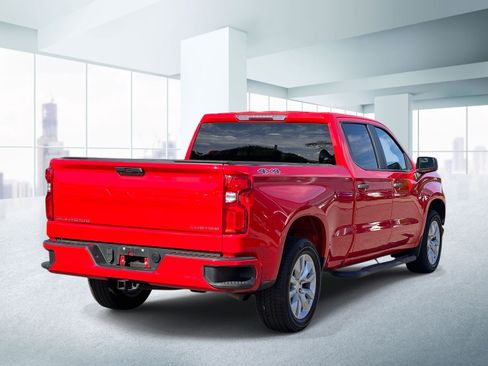 Used 2020 Chevrolet Silverado 1500 Custom w/ Custom Value Package AWD/4WD image 4