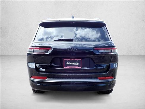 New 2026 Jeep Grand Cherokee L Limited AWD/4WD image 3