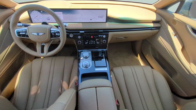 Used 2025 Genesis G80 2.5T AWD/4WD image 10