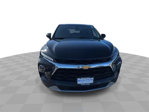 Certified 2024 Chevrolet Blazer LT image 3