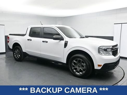 Certified 2022 Ford Maverick XLT FWD image 3