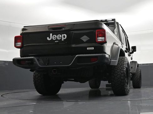 Used 2021 Jeep Gladiator Overland w/ Popular Equipment Package AWD/4WD image 28