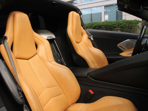 Used 2020 Chevrolet Corvette Stingray Premium Cpe w/ 3LT Preferred Equipment Group RWD image 26