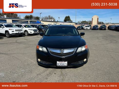 Used 2014 Acura ILX w/ Premium Package image 3