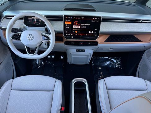 New 2025 Volkswagen ID. Buzz Pro S Plus image 12