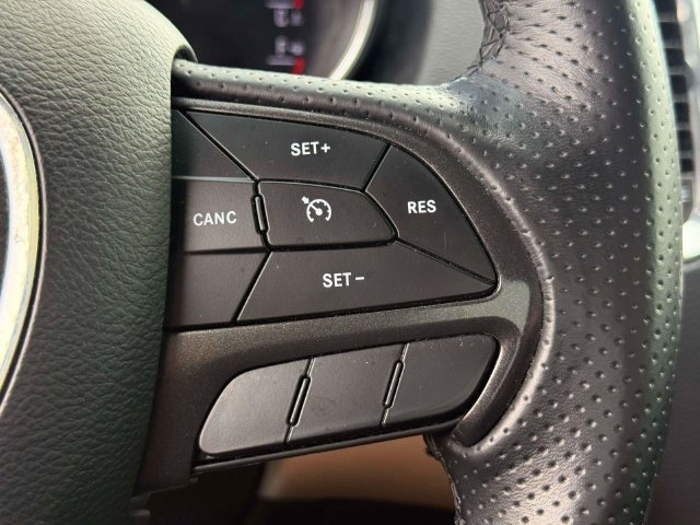 Used 2018 Dodge Durango SXT w/ Quick Order Package 2BB AWD/4WD image 24