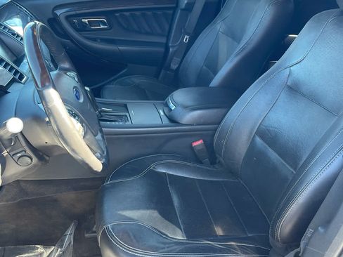 Used 2015 Ford Taurus Limited FWD image 28